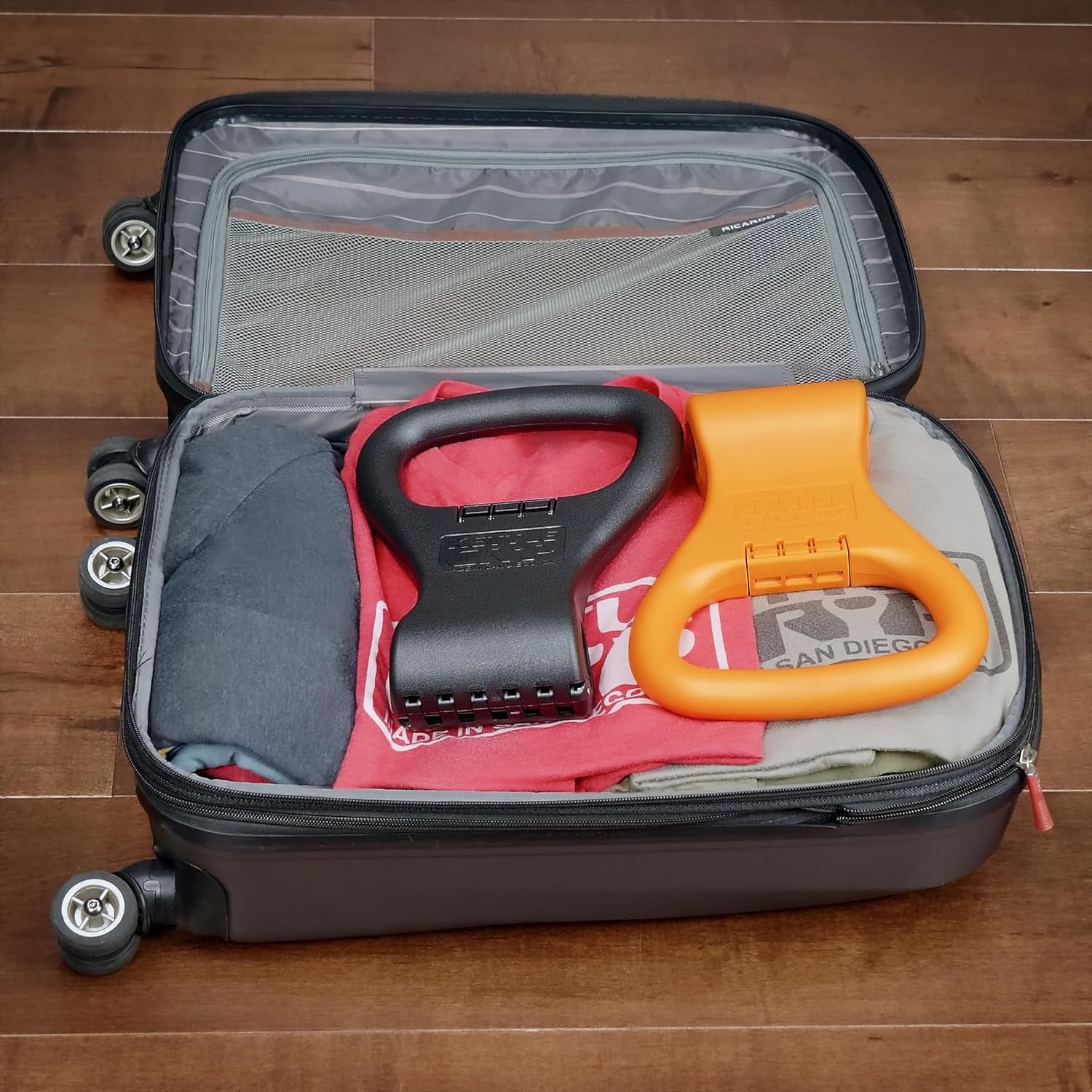 MotionFit Dumbbell-to-Kettlebell Converter Handle